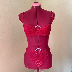 Red Balconette Lace Lingerie set NWT